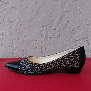 Ilz claiborne "Hannah" A Classic Right Now